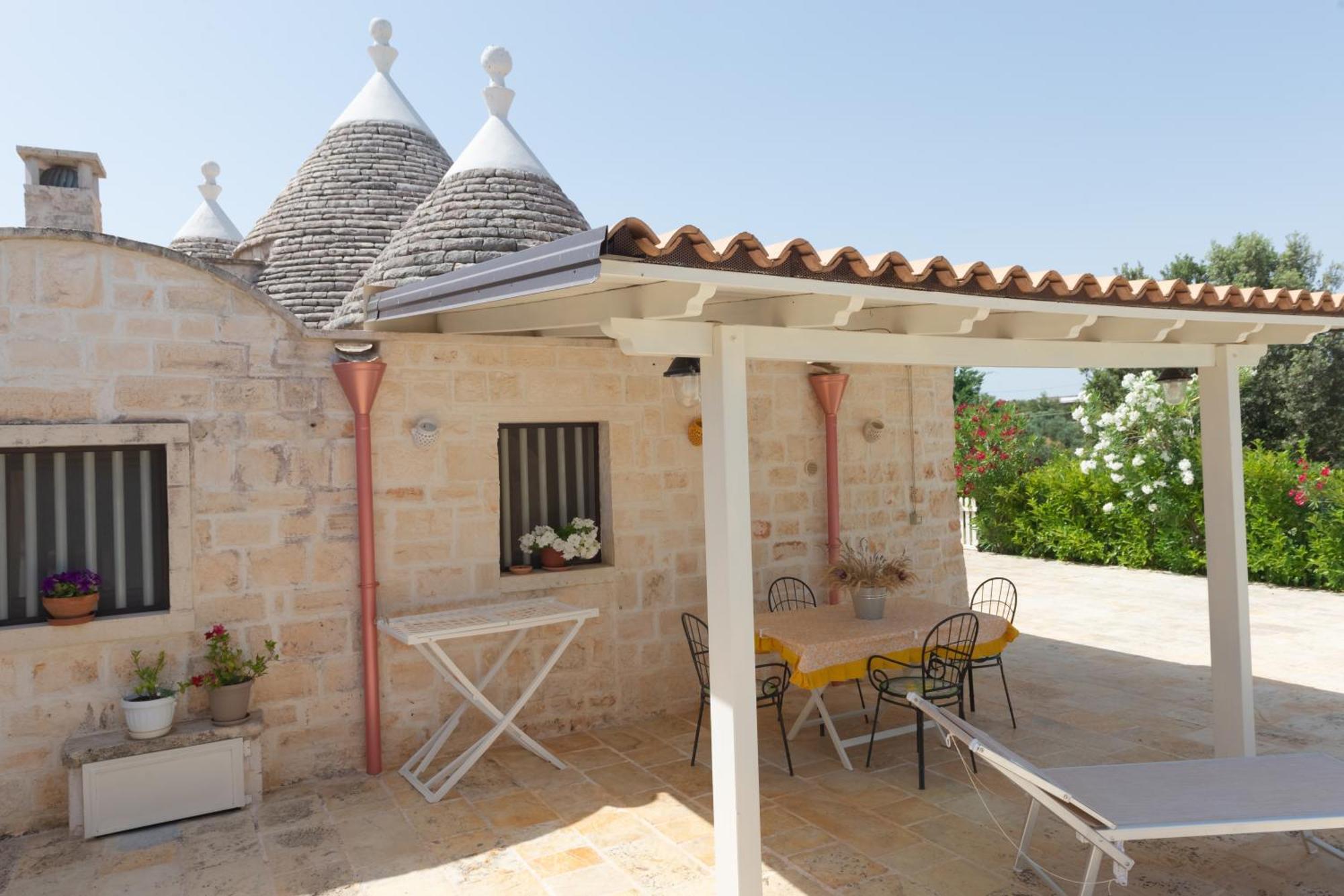 Вилла Trullo Filippo With Exclusive Pool Чистернино Экстерьер фото