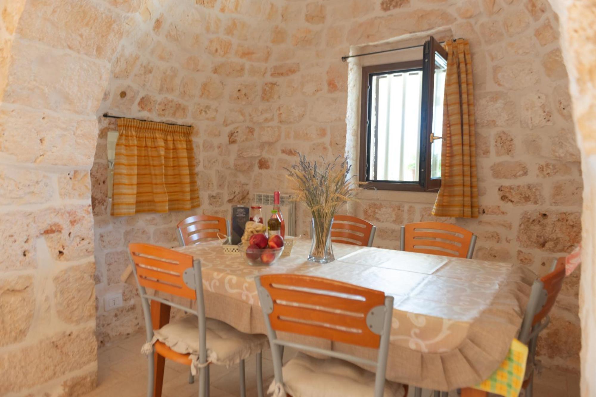 Вилла Trullo Filippo With Exclusive Pool Чистернино Экстерьер фото