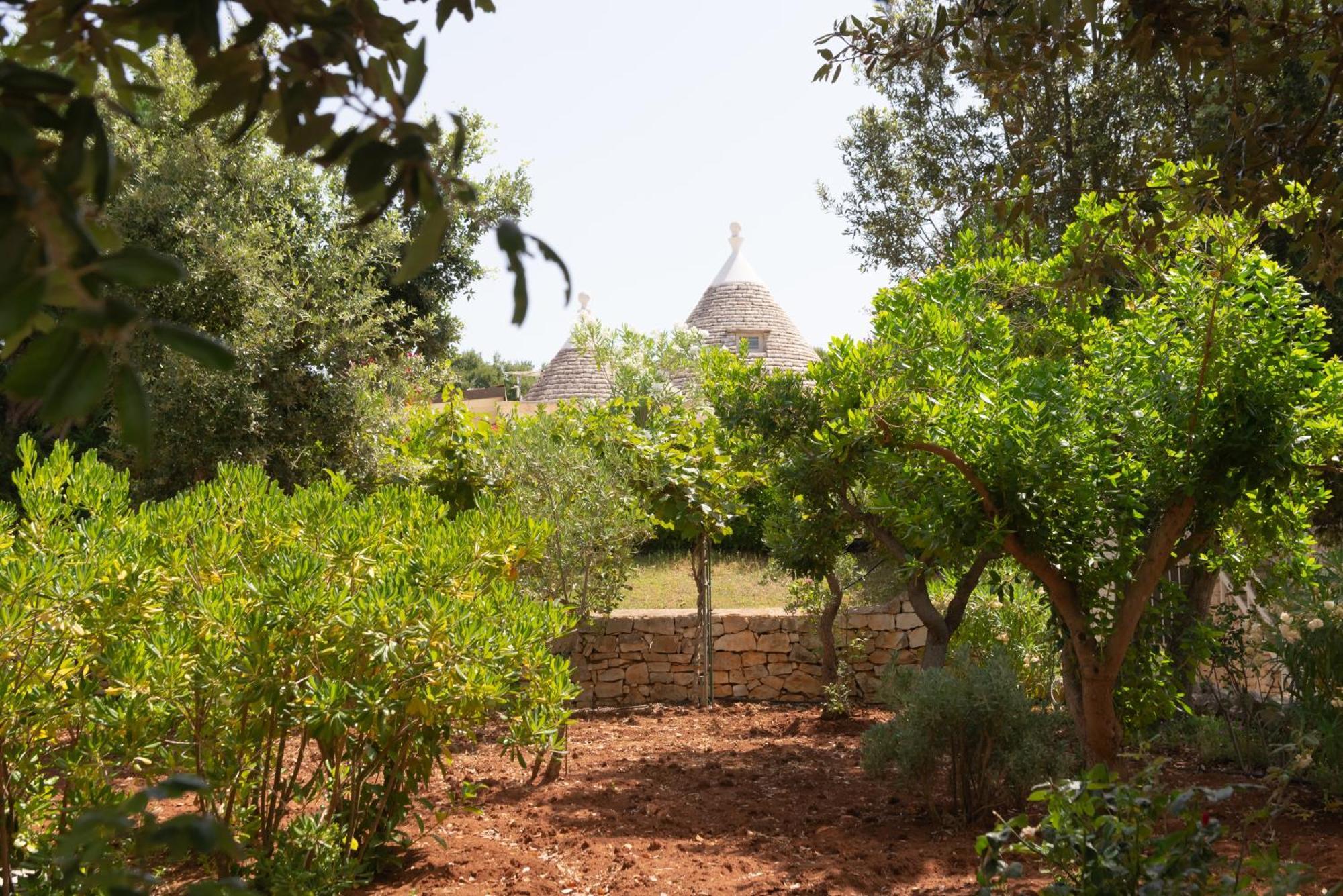 Вилла Trullo Filippo With Exclusive Pool Чистернино Экстерьер фото